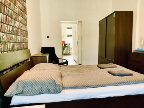 Main Square Apartment